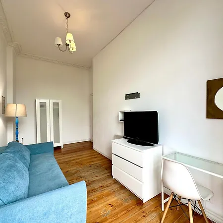 Na Monte Cassino 26 Проживание в семье